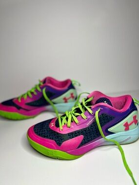 Under Armour Clutchfit Drive 2 basketball shoes